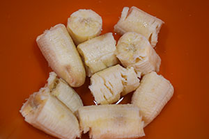 Измельчаем бананы