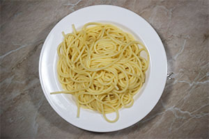 Отвариваем спагетти